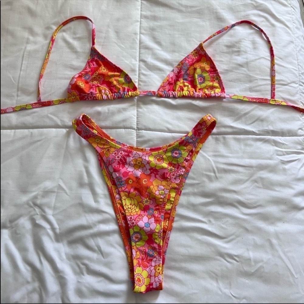 Kulani Kinis Pink and Orange Floral Triangle Bikini - Picture 2 of 4
